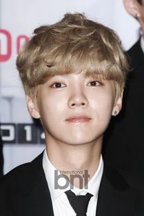 吃瓜娛樂醬鹿晗,吃瓜娛樂醬中的時(shí)尚偶像