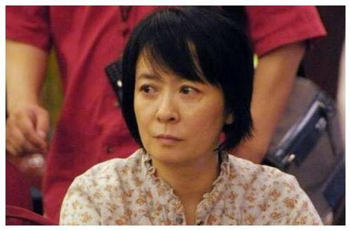 娛樂(lè)圈吃瓜的博主是誰(shuí),揭秘幕后真相，帶你走進(jìn)明星生活