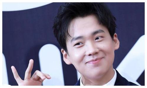 吃瓜娛樂郭麒麟,吃瓜娛樂背后的喜劇人生