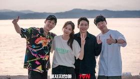 娛樂圈吃瓜三人組,揭秘明星幕后故事