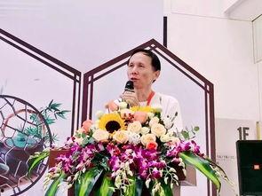 吃瓜娛樂圈小蘭花,娛樂圈的甜蜜瓜果，揭秘明星背后的故事