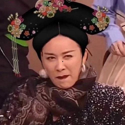 娛樂吃瓜視頻歌手是誰(shuí),揭秘“娛樂吃瓜視頻”背后的神秘歌手