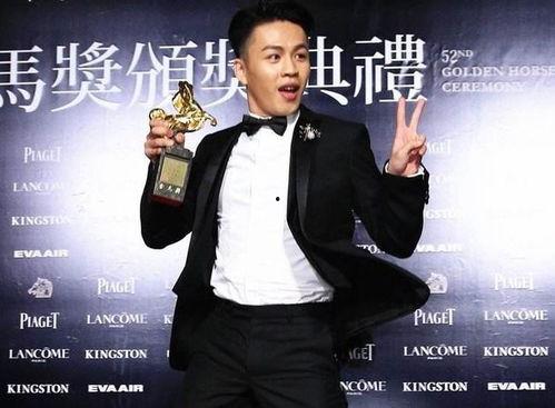 娛樂圈的吃瓜影帝起點(diǎn),從娛樂圈吃瓜小透明到頂級巨星