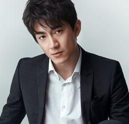 吃瓜娛樂間黃景,從吃瓜娛樂到實(shí)力派演員的蛻變之路