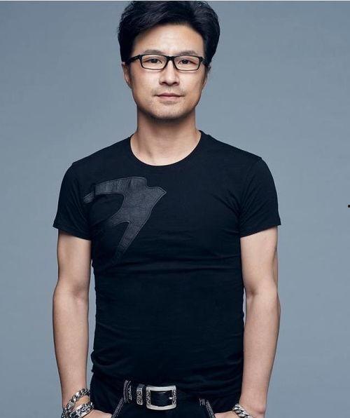 汪峰在娛樂圈吃瓜,揭秘明星背后的故事