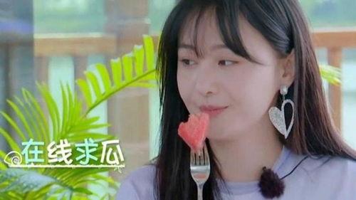 娛樂(lè)吃瓜醬小丫頭百度云,揭秘娛樂(lè)圈幕后故事