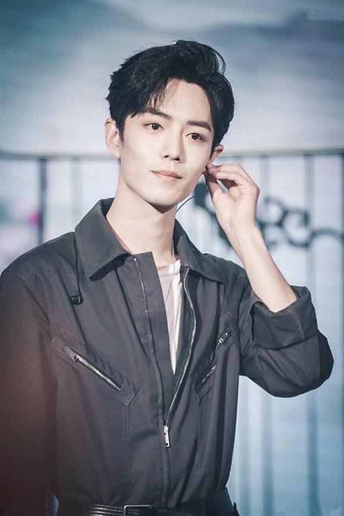 娛樂圈吃瓜明星代號(hào)肖戰(zhàn),娛樂圈神秘吃瓜明星的崛起之路